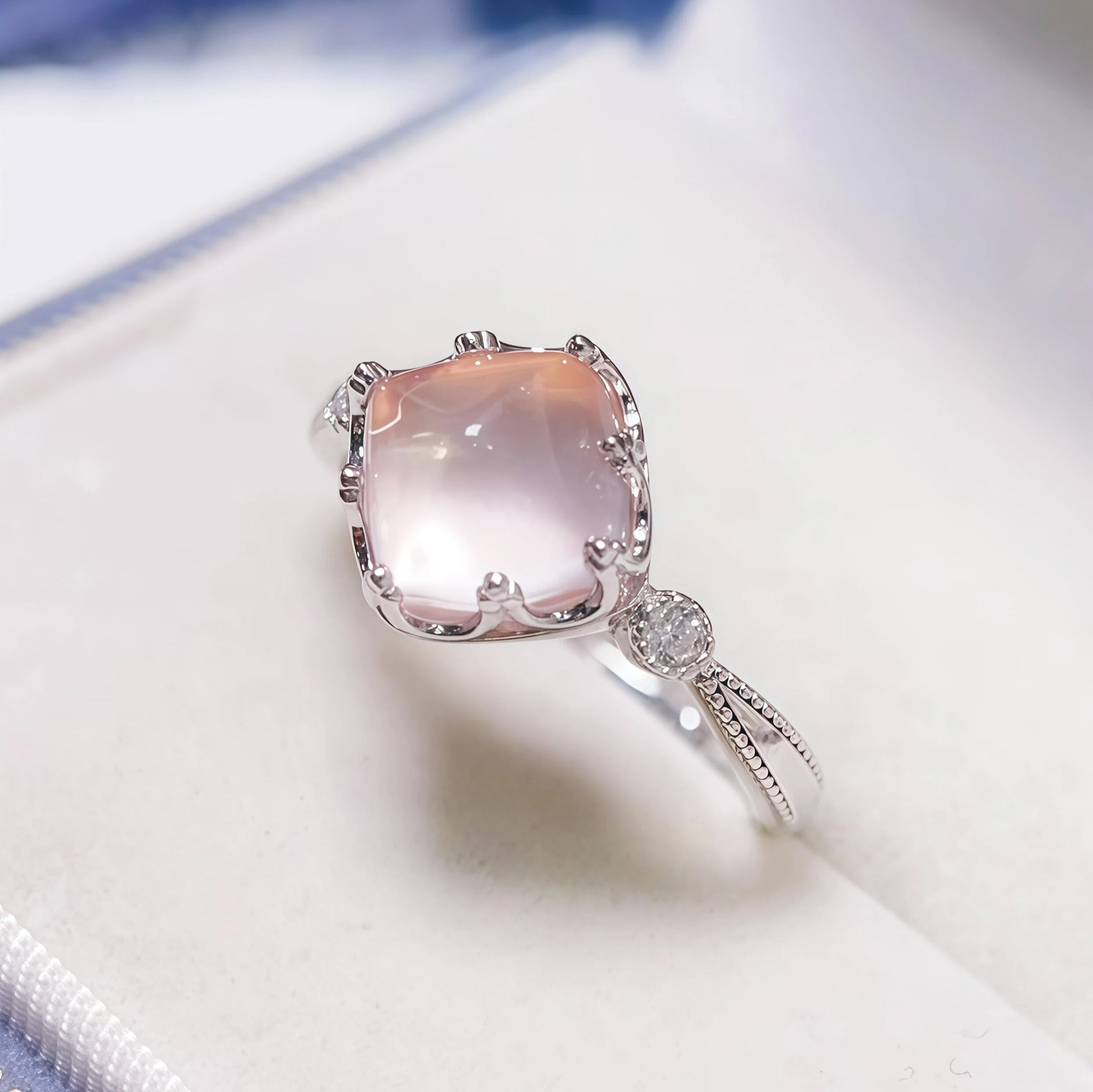 Rose Quartz Ring - Rosé Aura